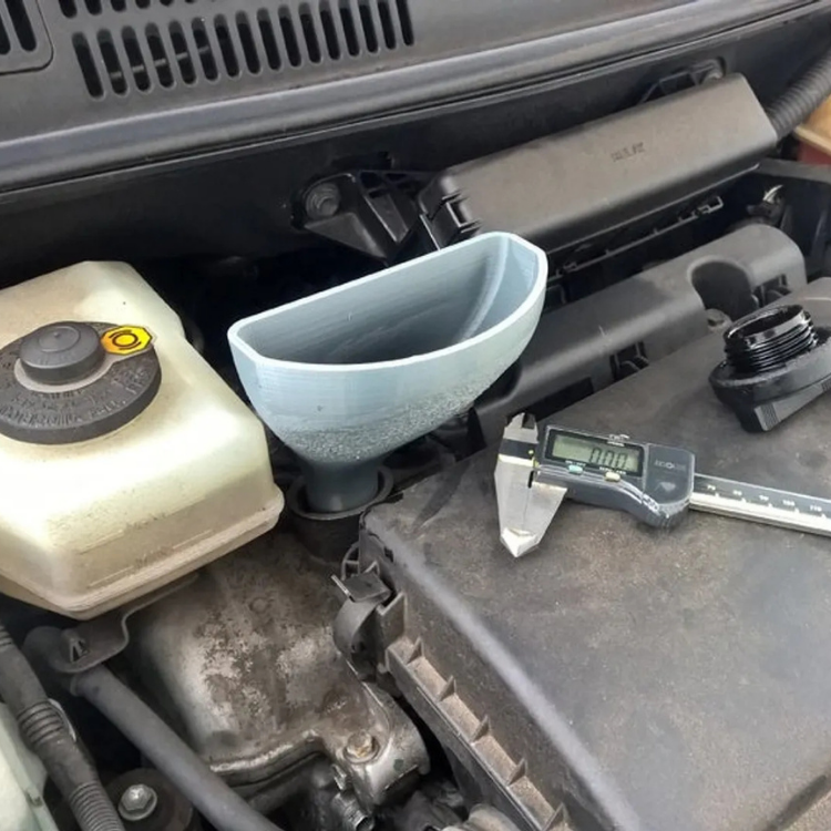 Toyota Prius 2006 Motor Yağ Dolum Hunisi - 3D Baskı