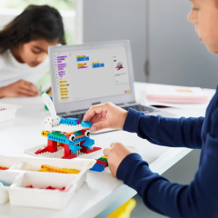 LEGO® Education SPIKE™ Essential Set +6 Yaş